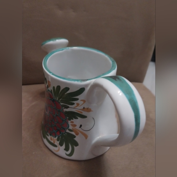 Italian handpainted watering pot - Picture 2 of 4